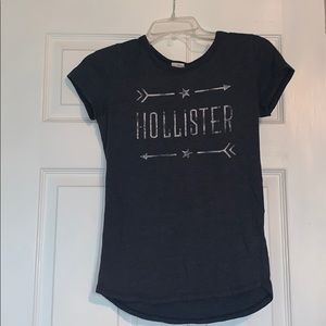 Hollister T-Shirt